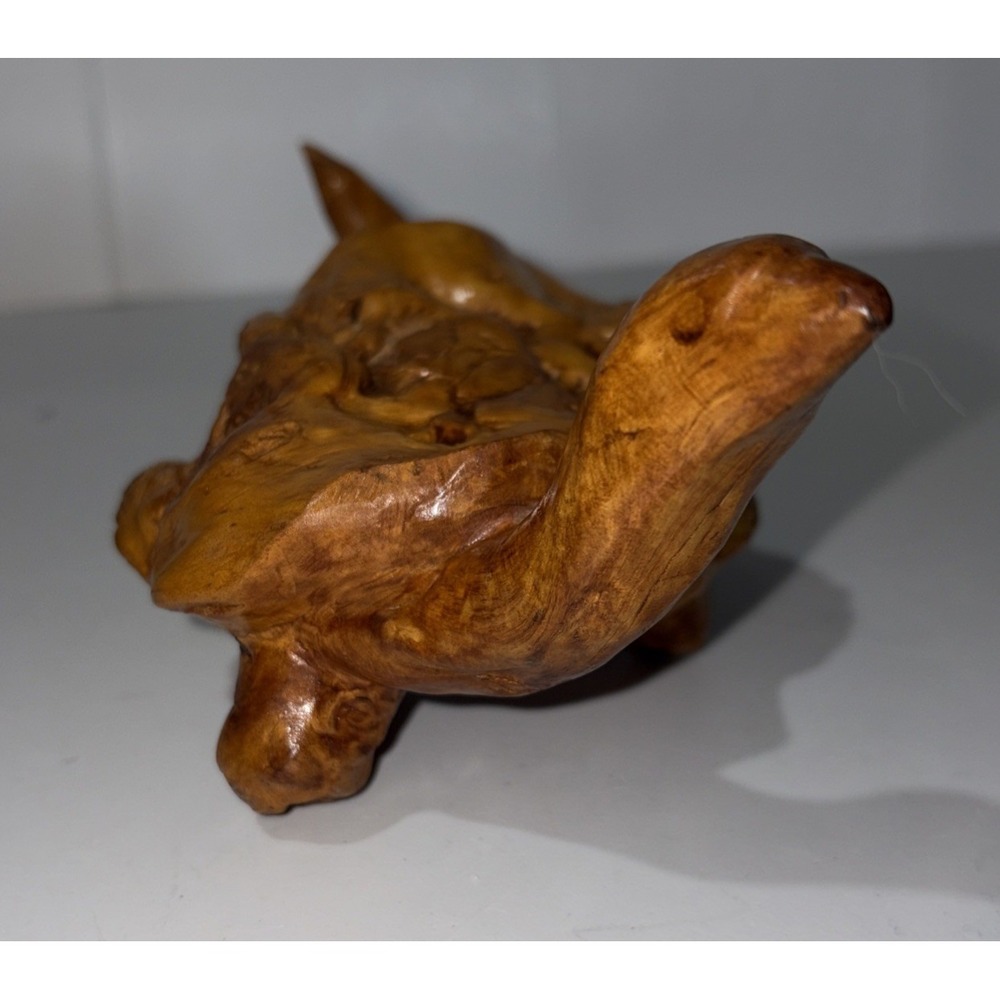 Vintage Hand Carved Burl Wood Tortoise Figure Primitive Folk Art 7" x 4" x 3"